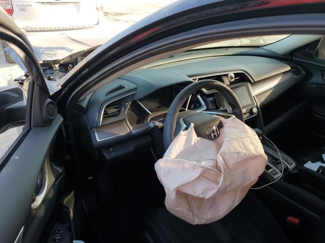 Photo 9 from auction – 2018 HONDA CIVIC EX with VIN 19XFC2F71JE014032