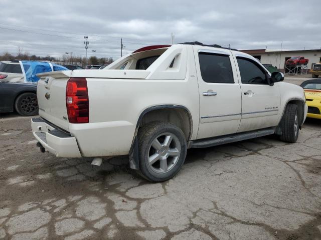 Photo 3 from auction – 2011 CHEVROLET AVALANCHE with VIN 3GNTKGE3XBG256154