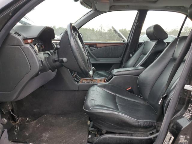 Photo 7 from auction – 2000 MERCEDES-BENZ E 320 with VIN WDBJF65J0YA988425