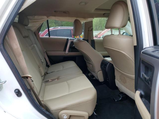 Photo 11 from auction – 2015 TOYOTA 4RUNNER SR with VIN JTEZU5JR6F5094821