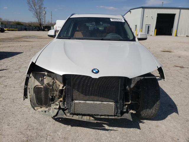 Photo 5 from auction – 2016 BMW X3 XDRIVE3 with VIN 5UXWX7C55G0K36593