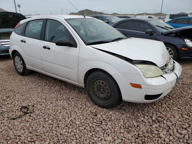 Photo 4 from auction – 2005 FORD FOCUS ZX5 with VIN 3FAFP37N55R103100