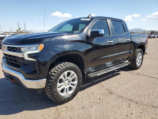 CHEVROLET SILVERADO 2022 with VIN 1GCUDDEDXNZ502932 - Photo from auction