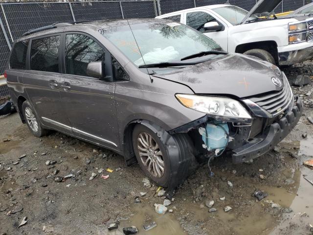 Photo 4 from auction – 2013 TOYOTA SIENNA XLE with VIN 5TDYK3DC8DS321984