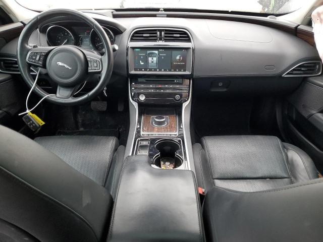 Photo 8 from auction – 2017 JAGUAR XE FIRST E with VIN SAJAH4BV5HA946633