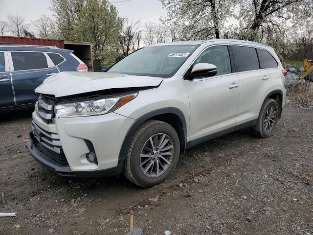 TOYOTA HIGHLANDER 2019 with VIN 5TDJZRFH1KS934633 - Photo from auction