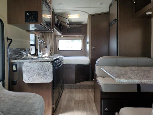 Photo 6 from auction – 2018 FORD RV with VIN 1FDWE3FS9HDC67837