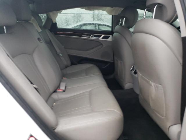 Photo 10 from auction – 2017 GENESIS G80 BASE with VIN KMHGN4JE3HU167597