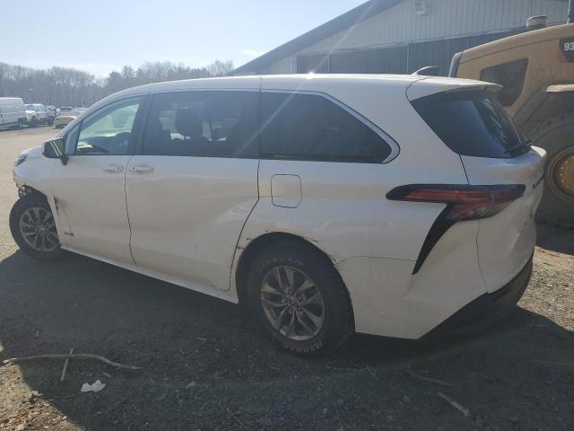 Photo 2 from auction – 2021 TOYOTA SIENNA LE with VIN 5TDKRKEC3MS042971