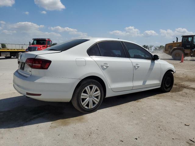 Photo 3 from auction – 2017 VOLKSWAGEN JETTA S with VIN 3VW2B7AJ0HM363584