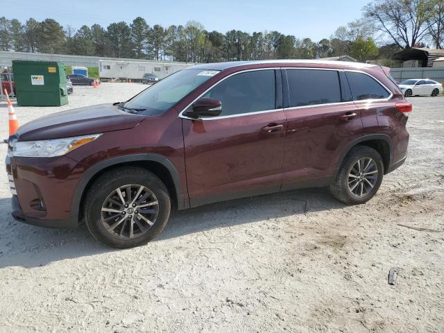 TOYOTA HIGHLANDER 2019 with VIN 5TDKZRFH4KS346715 - Photo from auction