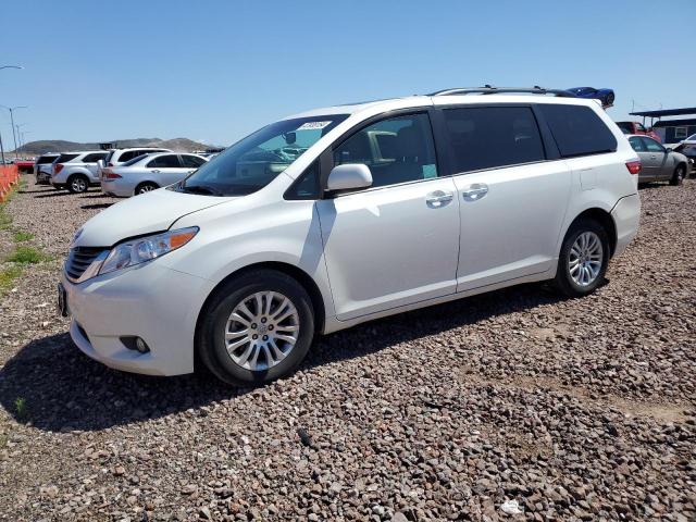 Photo 1 from auction – 2017 TOYOTA SIENNA XLE with VIN 5TDYZ3DC9HS893602