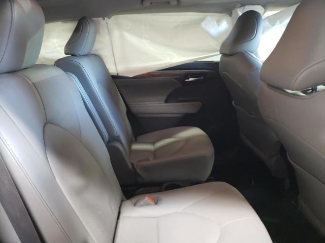 Photo 10 from auction – 2021 TOYOTA HIGHLANDER with VIN 5TDXBRCH1MS020677