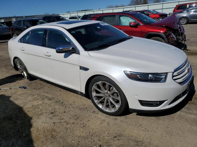 Photo 4 from auction – 2016 FORD TAURUS LIM with VIN 1FAHP2J82GG118086