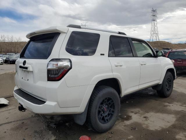 Photo 3 from auction – 2019 TOYOTA 4 RUNNER with VIN JTEBU5JR3K5630944