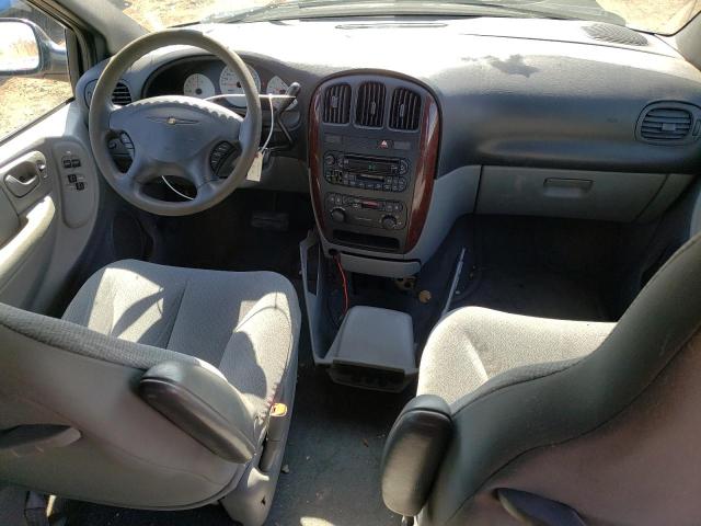 Photo 8 from auction – 2004 CHRYSLER TOWN & COU with VIN 1C4GP45R64B564299
