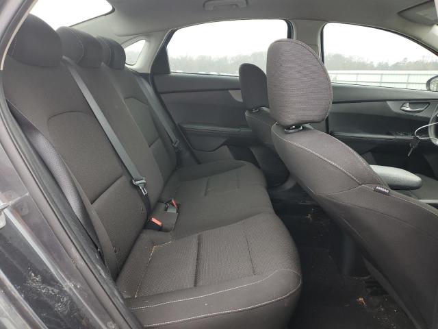 Photo 10 from auction – 2021 KIA FORTE FE with VIN 3KPF24AD5ME290021