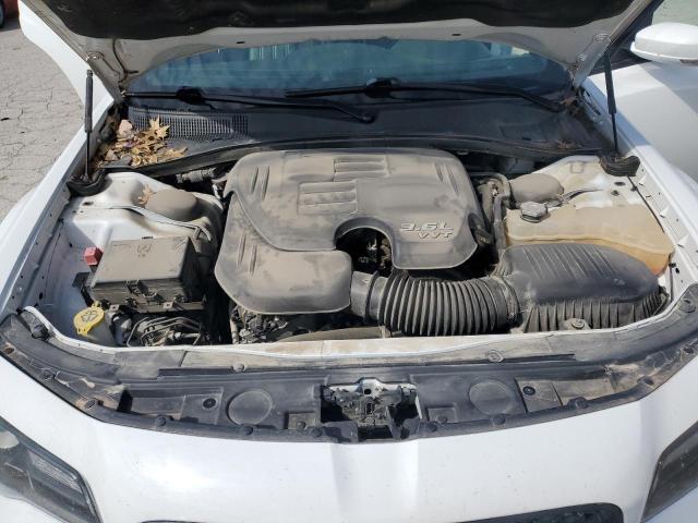 Photo 11 from auction – 2018 CHRYSLER 300 S with VIN 2C3CCABG4JH291849
