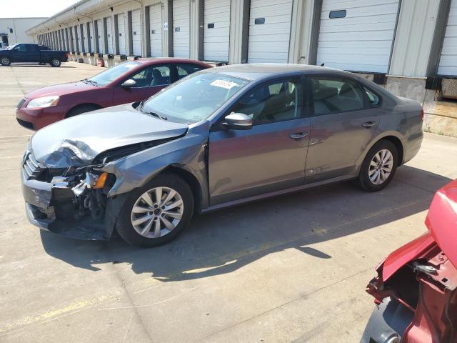 VOLKSWAGEN PASSAT S 2015 with VIN 1VWAT7A31FC059138 - Photo from auction