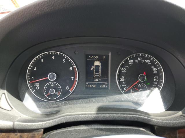 Photo 9 from auction – 2015 VOLKSWAGEN PASSAT SEL with VIN 1VWCM7A38FC022447