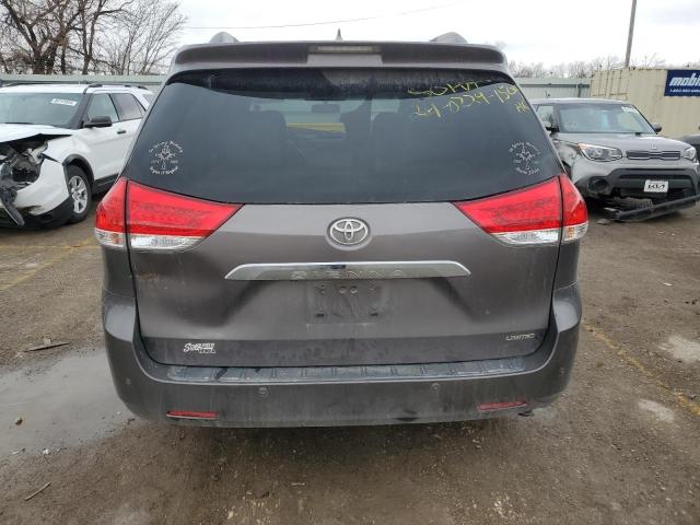 Photo 6 from auction – 2011 TOYOTA SIENNA XLE with VIN 5TDYK3DCXBS050116