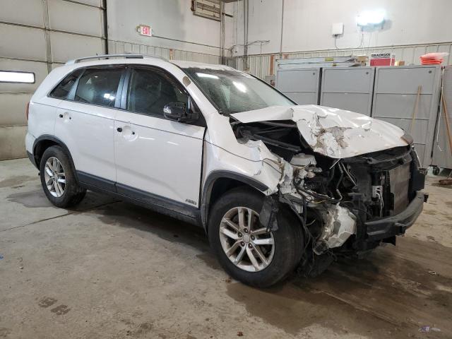 Photo 4 from auction – 2014 KIA SORENTO LX with VIN 5XYKTCA61EG543413