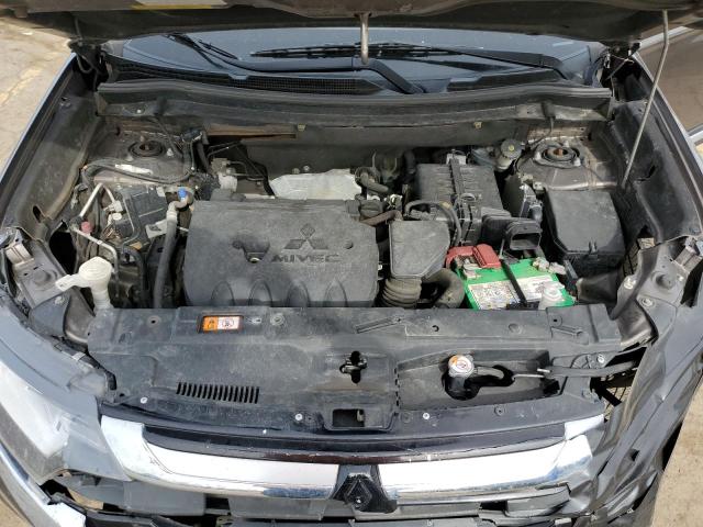 Photo 11 from auction – 2017 MITSUBISHI OUTLANDER with VIN JA4AD2A38HZ068285