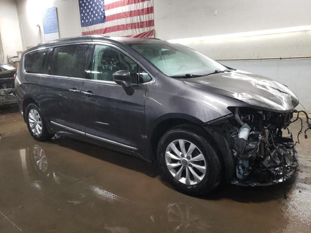 Photo 4 from auction – 2018 CHRYSLER PACIFICA T with VIN 2C4RC1BG2JR322998