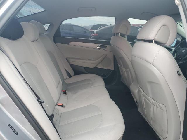 Photo 10 from auction – 2017 HYUNDAI SONATA SE with VIN 5NPE24AF8HH456434