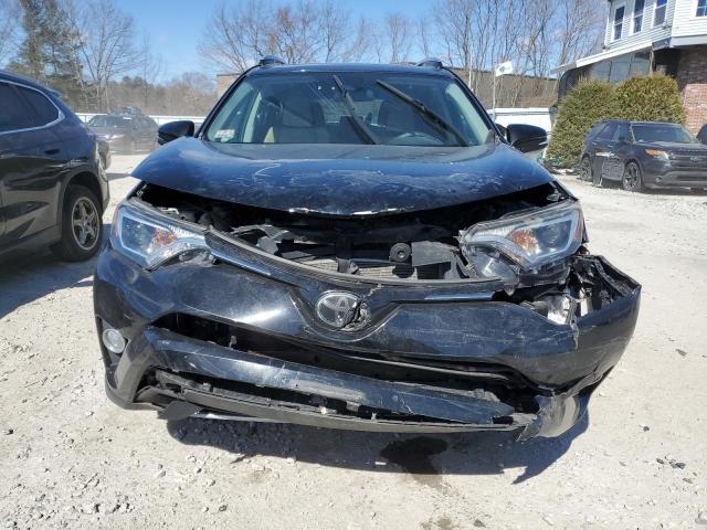 Photo 5 from auction – 2017 TOYOTA RAV4 XLE with VIN 2T3RFREV0HW564222