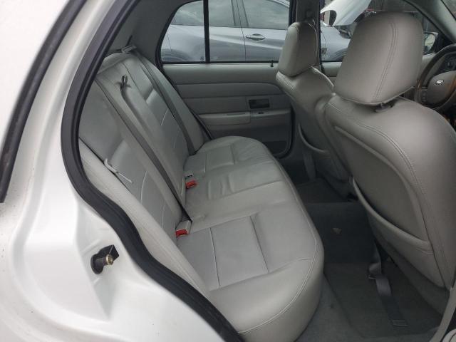 Photo 10 from auction – 2005 FORD CROWN VICT with VIN 2FAFP74W05X128220
