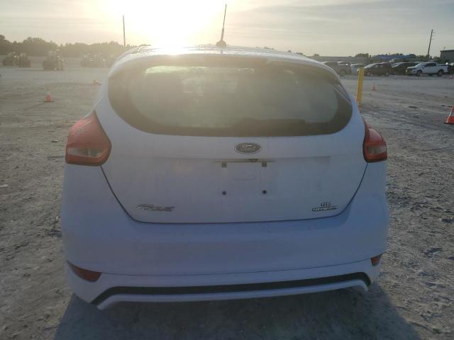 Photo 6 from auction – 2016 FORD FOCUS SE with VIN 1FADP3K25GL335573