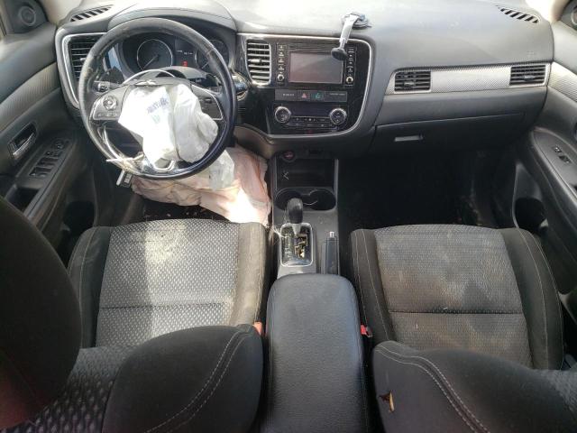 Photo 8 from auction – 2016 MITSUBISHI OUTLANDER with VIN JA4AD3A34GZ020352
