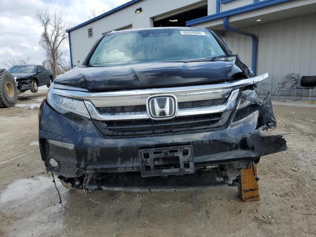 Photo 5 from auction – 2019 HONDA PILOT TOUR with VIN 5FNYF6H61KB097744