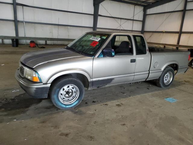 GMC SONOMA 1999 with VIN 1GTCS19X4X8510182 - Photo from auction