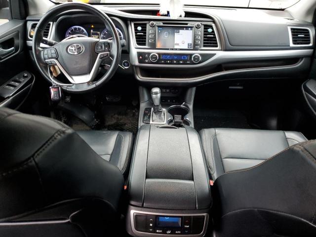 Photo 8 from auction – 2018 TOYOTA HIGHLANDER with VIN 5TDJZRFH3JS879066