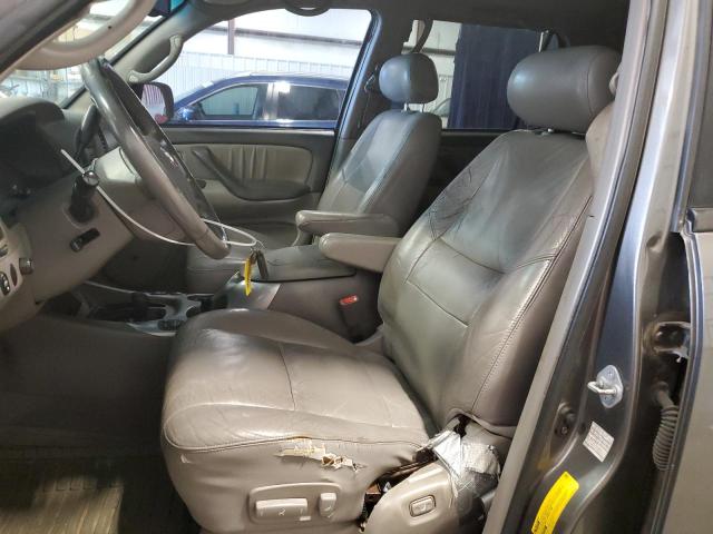 Photo 7 from auction – 2003 TOYOTA SEQUOIA LI with VIN 5TDBT48A63S180526