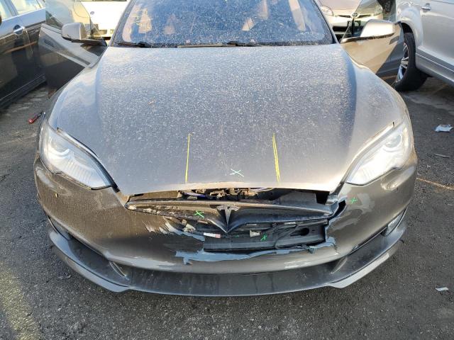 Photo 11 from auction – 2015 TESLA MODEL S 85 with VIN 5YJSA1H29FF094519