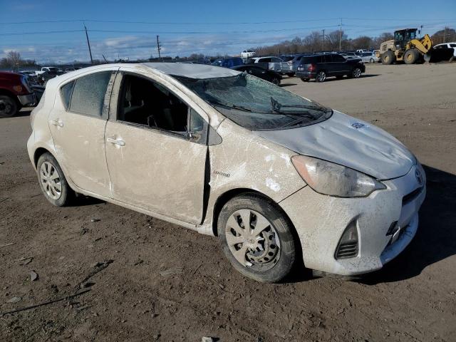 Photo 4 from auction – 2012 TOYOTA PRIUS C with VIN JTDKDTB31C1014364