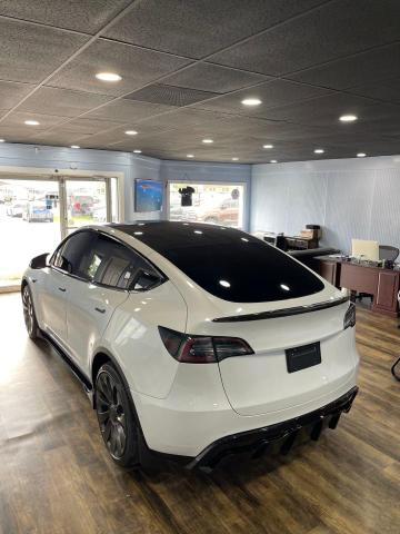 Photo 3 from auction – 2020 TESLA MODEL Y with VIN 5YJYGDEE5LF009129