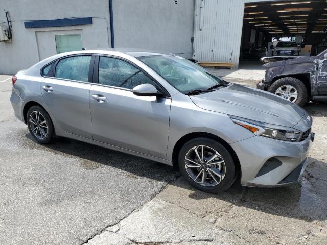 Photo 4 from auction – 2022 KIA FORTE FE with VIN 3KPF24AD8NE432914