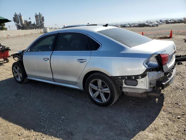 Photo 2 from auction – 2015 VOLKSWAGEN PASSAT S with VIN 1VWAT7A34FC071042