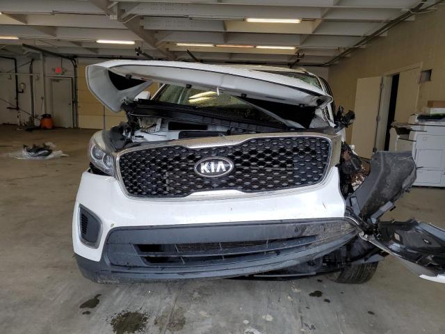 Photo 5 from auction – 2016 KIA SORENTO LX with VIN 5XYPG4A59GG034227