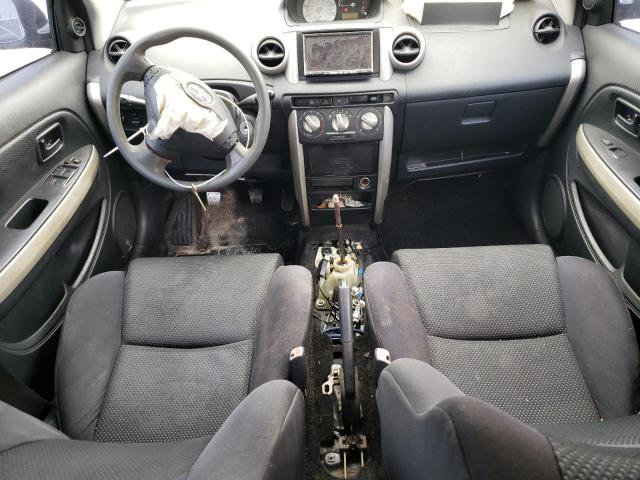 Photo 8 from auction – 2005 TOYOTA SCION XA with VIN JTKKT624650107542