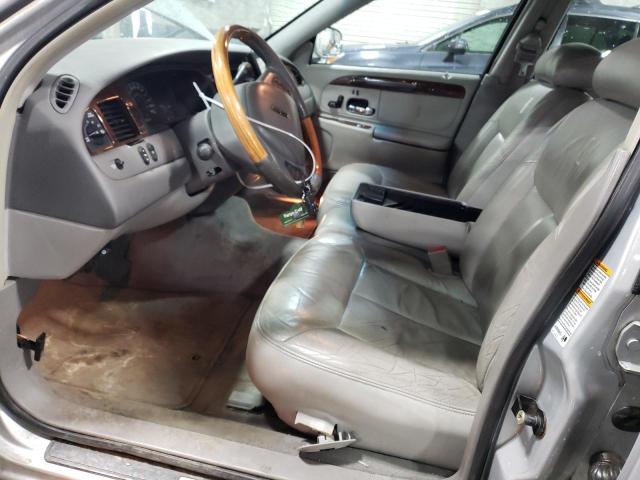Photo 7 from auction – 2001 LINCOLN TOWN CAR C with VIN 1LNHM83W91Y632869
