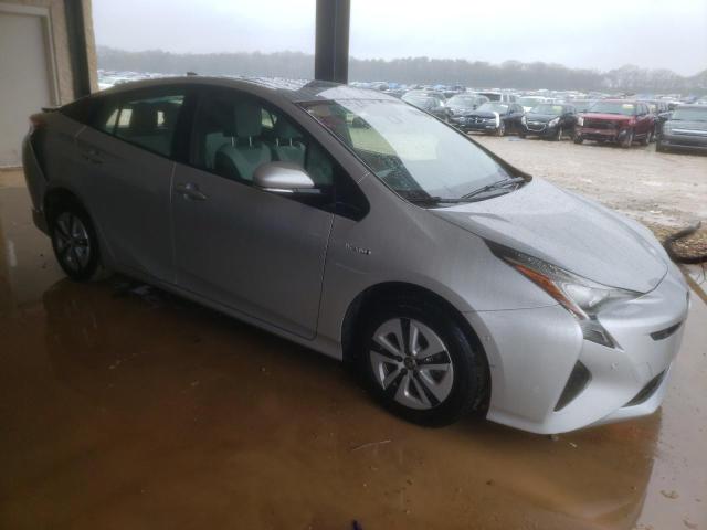 Photo 4 from auction – 2017 TOYOTA PRIUS with VIN JTDKARFU7H3045015