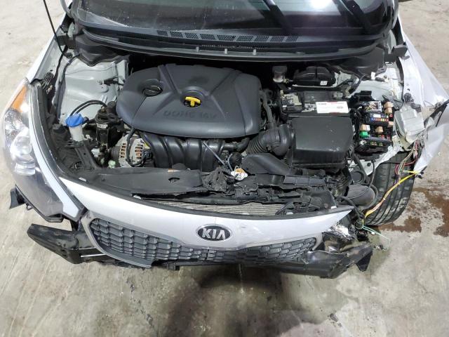 Photo 11 from auction – 2016 KIA FORTE LX with VIN KNAFK4A69G5615980