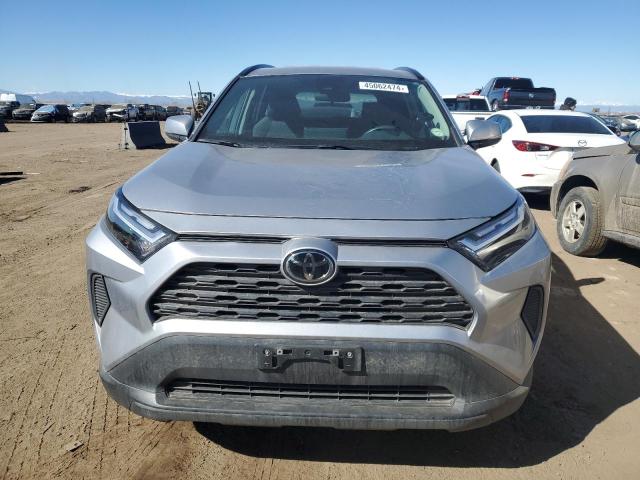 Photo 5 from auction – 2023 TOYOTA RAV4 XLE with VIN 2T3P1RFV3PC332444