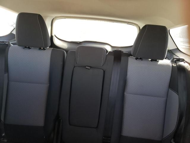 Photo 10 from auction – 2017 FORD ESCAPE SE with VIN 1FMCU9GD5HUC35671
