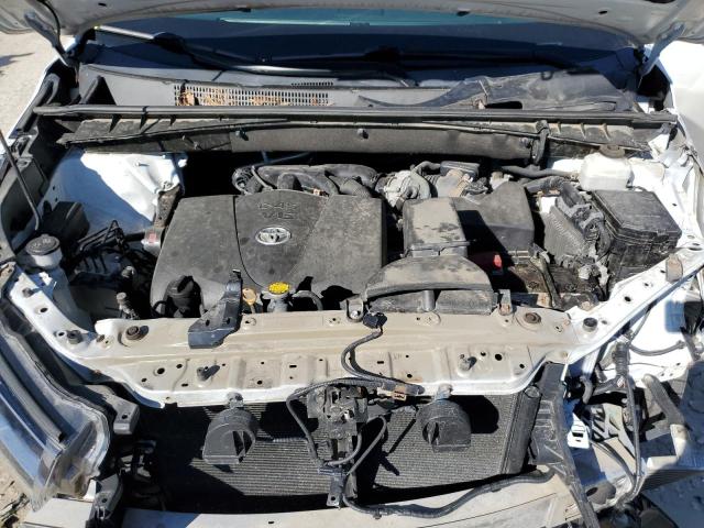 Photo 11 from auction – 2017 TOYOTA HIGHLANDER with VIN 5TDDZRFH2HS453957